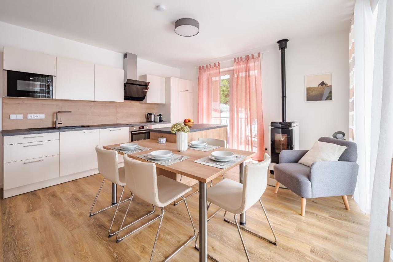 Deluxe Apartment Lipno - Lake Side Village, Frymburk Nad Vltavou Kültér fotó