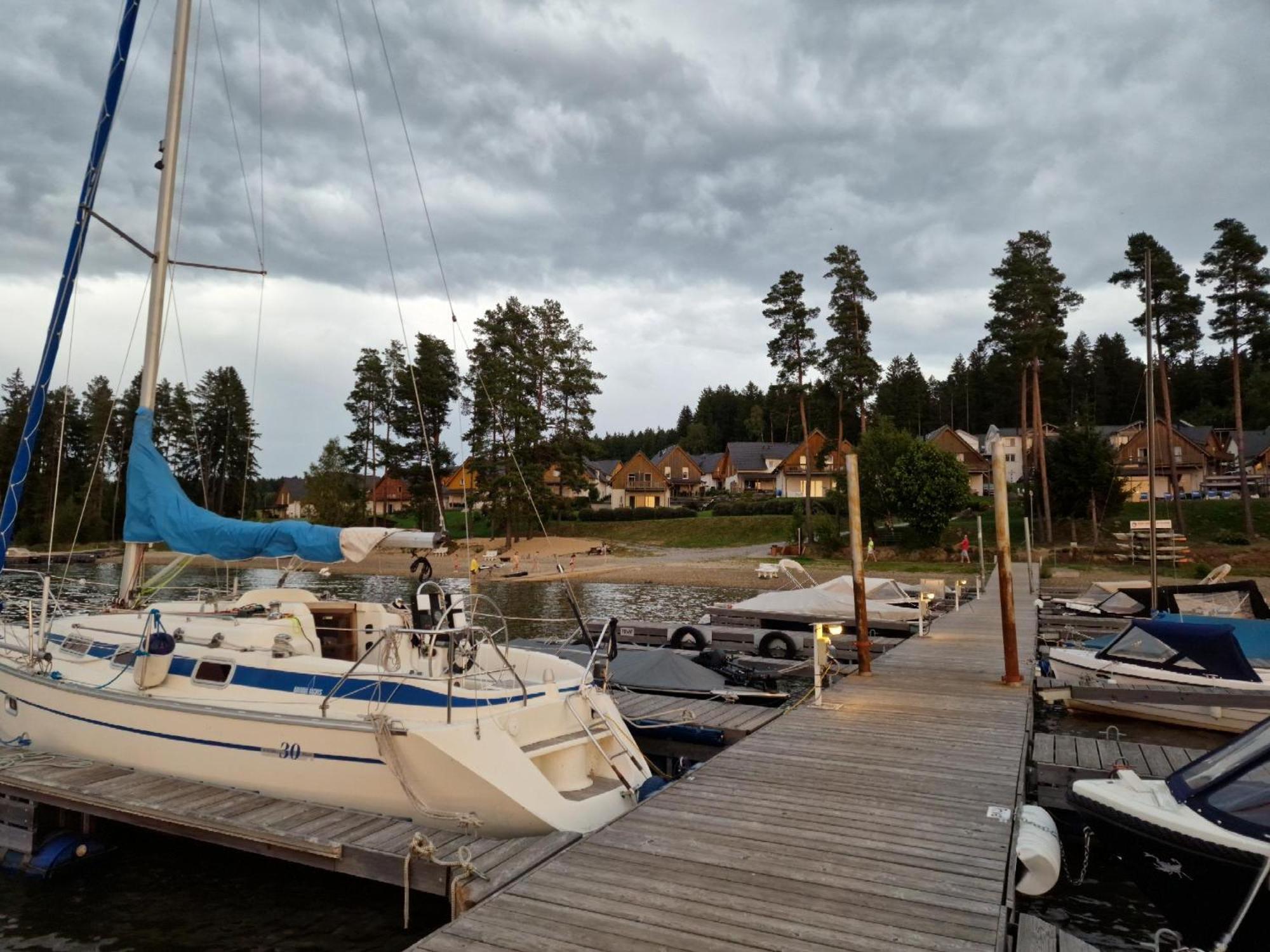 Deluxe Apartment Lipno - Lake Side Village, Frymburk Nad Vltavou Kültér fotó
