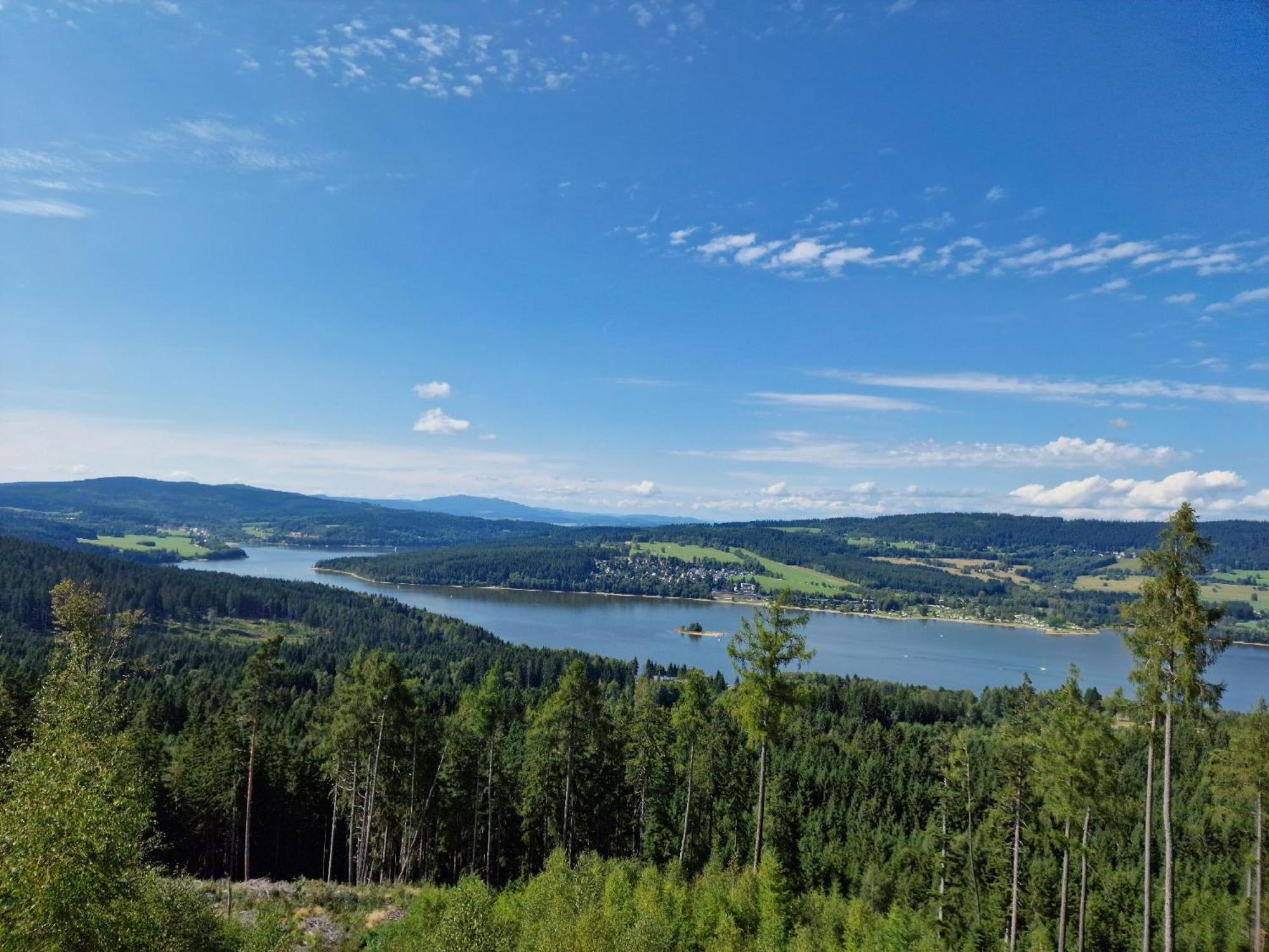 Deluxe Apartment Lipno - Lake Side Village, Frymburk Nad Vltavou Kültér fotó
